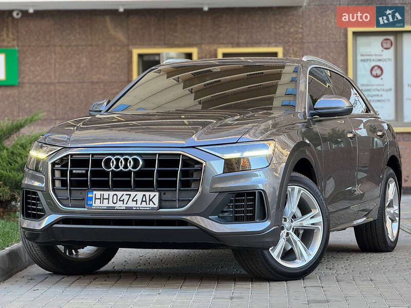Позашляховик / Кросовер Audi Q8 2019 в Одесі