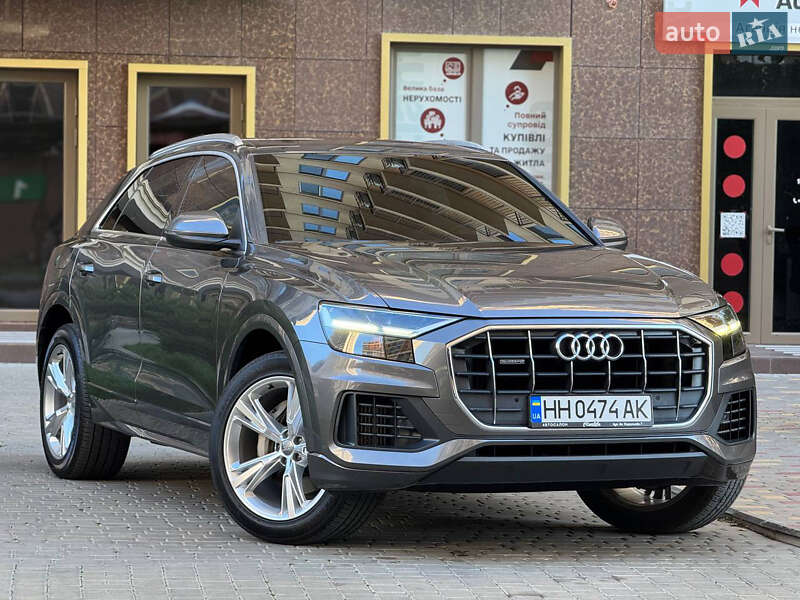 Позашляховик / Кросовер Audi Q8 2019 в Одесі