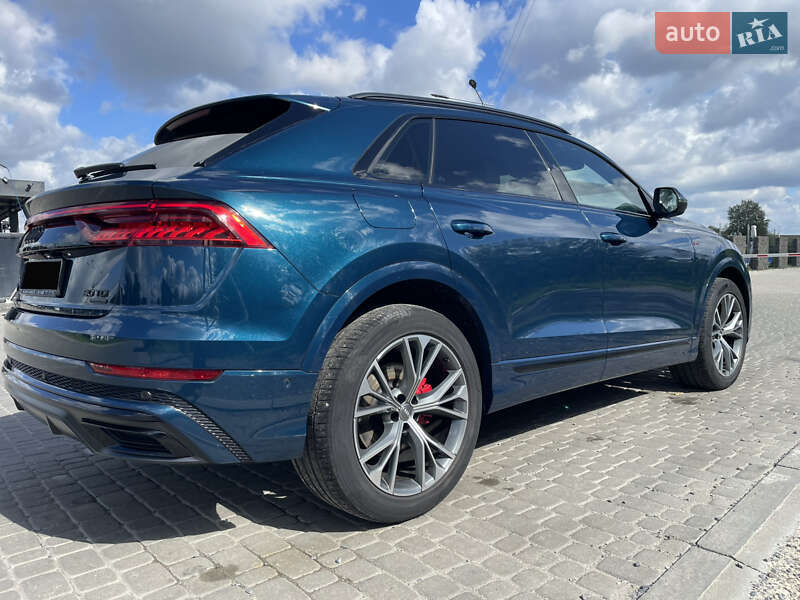 Внедорожник / Кроссовер Audi Q8 2019 в Львове