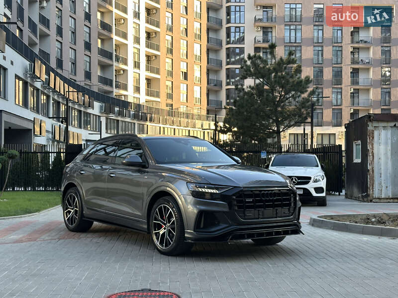 Позашляховик / Кросовер Audi Q8 2018 в Львові фото 7 Позашляховик / Кросовер Audi Q8 2018 в Львові