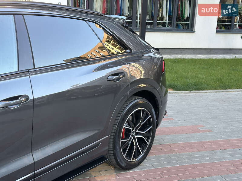 Позашляховик / Кросовер Audi Q8 2018 в Львові фото 16 Позашляховик / Кросовер Audi Q8 2018 в Львові