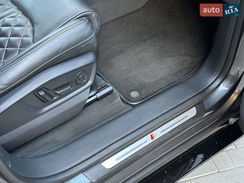 Позашляховик / Кросовер Audi Q8 2018 в Львові фото 46 Позашляховик / Кросовер Audi Q8 2018 в Львові