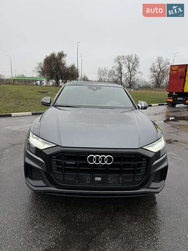 Позашляховик / Кросовер Audi Q8 2021 в Києві