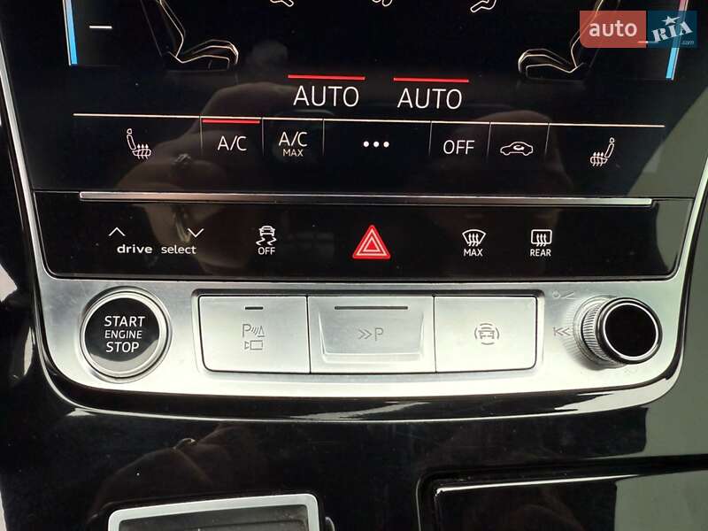 Позашляховик / Кросовер Audi Q8 2021 в Києві