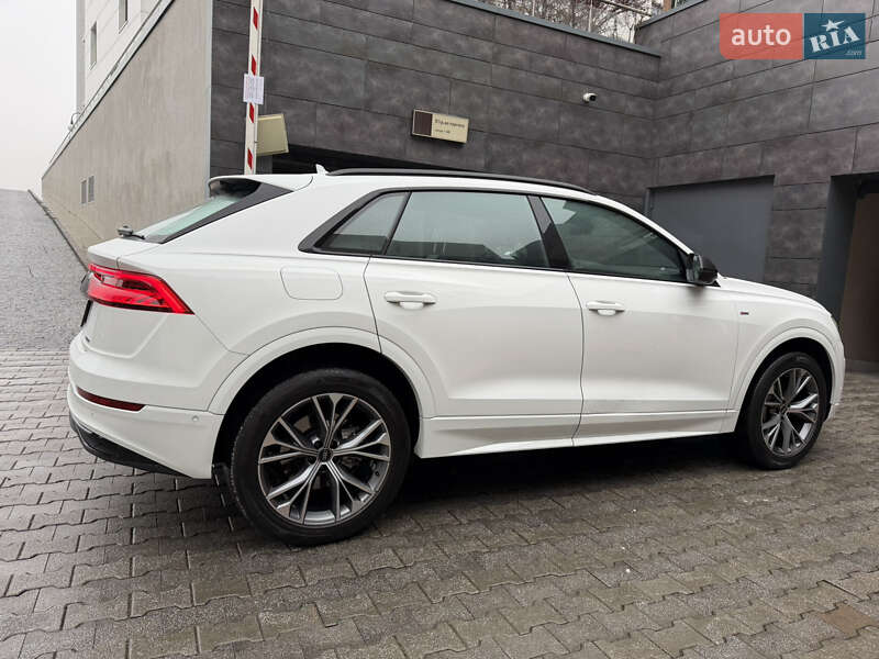 Внедорожник / Кроссовер Audi Q8 2023 в Киеве фото 36 Внедорожник / Кроссовер Audi Q8 2023 в Киеве