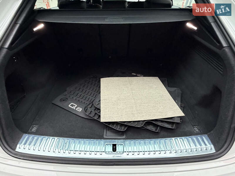 Внедорожник / Кроссовер Audi Q8 2023 в Киеве фото 45 Внедорожник / Кроссовер Audi Q8 2023 в Киеве