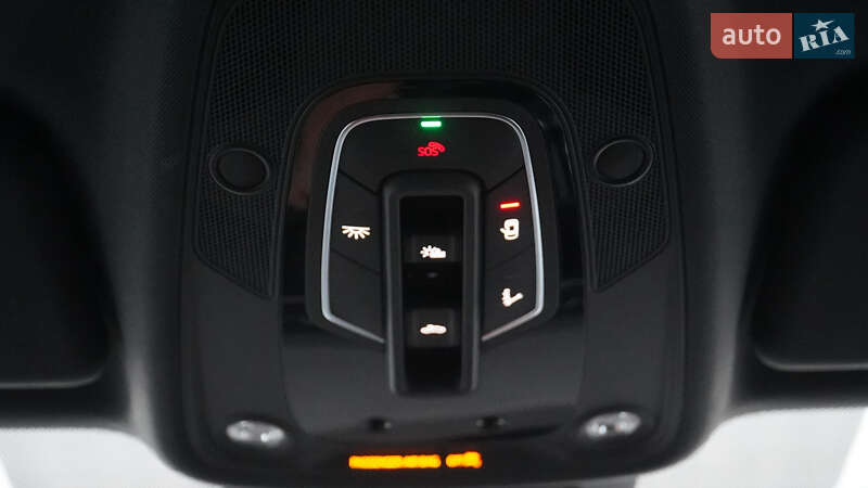 Позашляховик / Кросовер Audi Q8 2024 в Львові