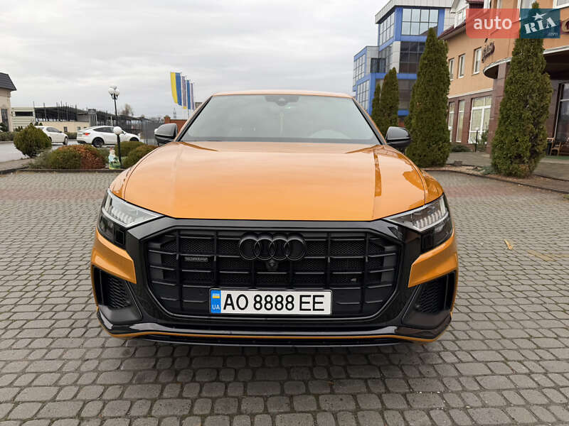 Позашляховик / Кросовер Audi Q8 2018 в Мукачевому