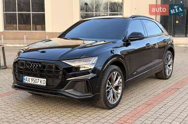 Внедорожник / Кроссовер Audi Q8 2021 в Днепре