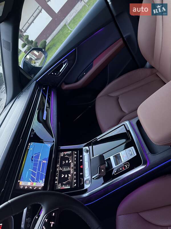 Внедорожник / Кроссовер Audi Q8 2025 в Львове