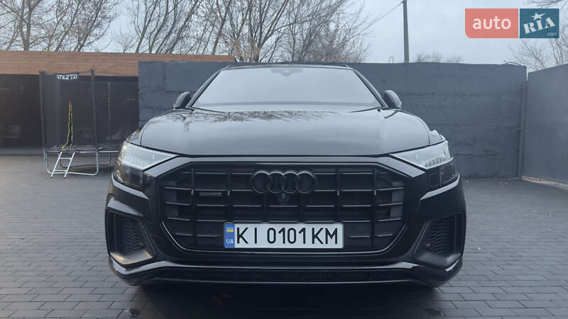 Внедорожник / Кроссовер Audi Q8 2018 в Киеве