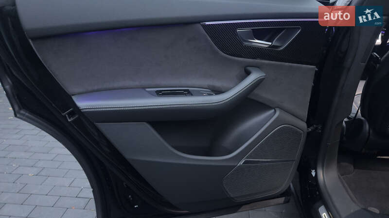 Внедорожник / Кроссовер Audi Q8 2018 в Киеве