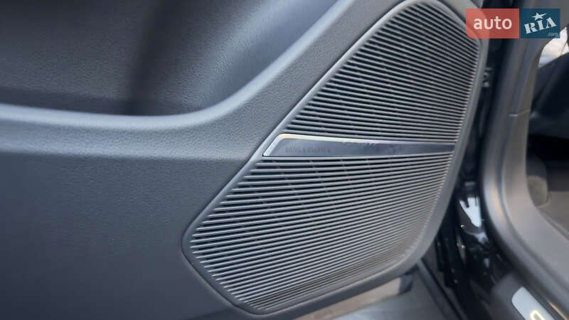 Внедорожник / Кроссовер Audi Q8 2018 в Киеве