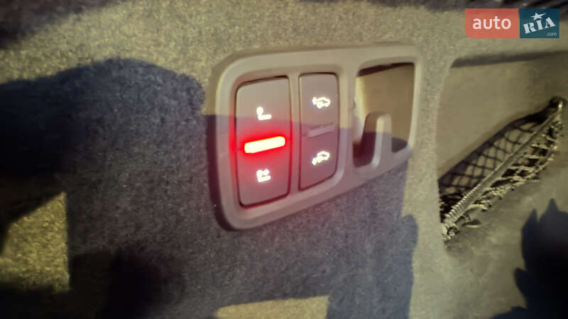 Внедорожник / Кроссовер Audi Q8 2018 в Киеве