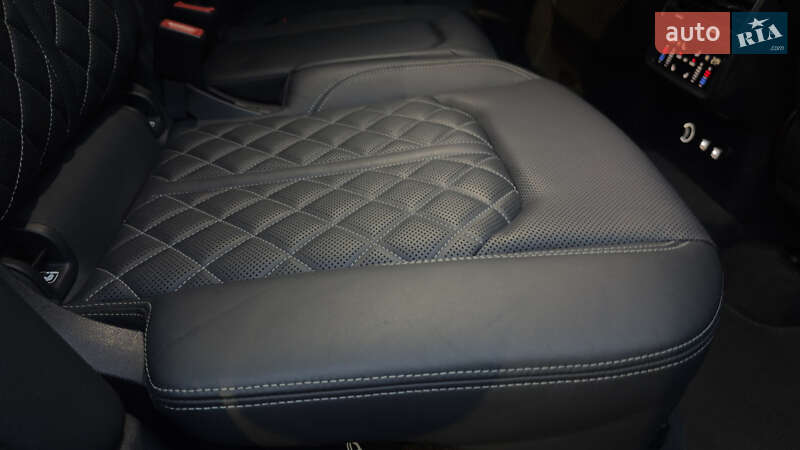 Внедорожник / Кроссовер Audi Q8 2018 в Киеве