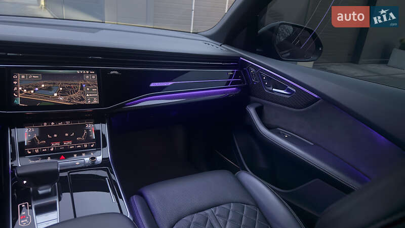 Внедорожник / Кроссовер Audi Q8 2018 в Киеве