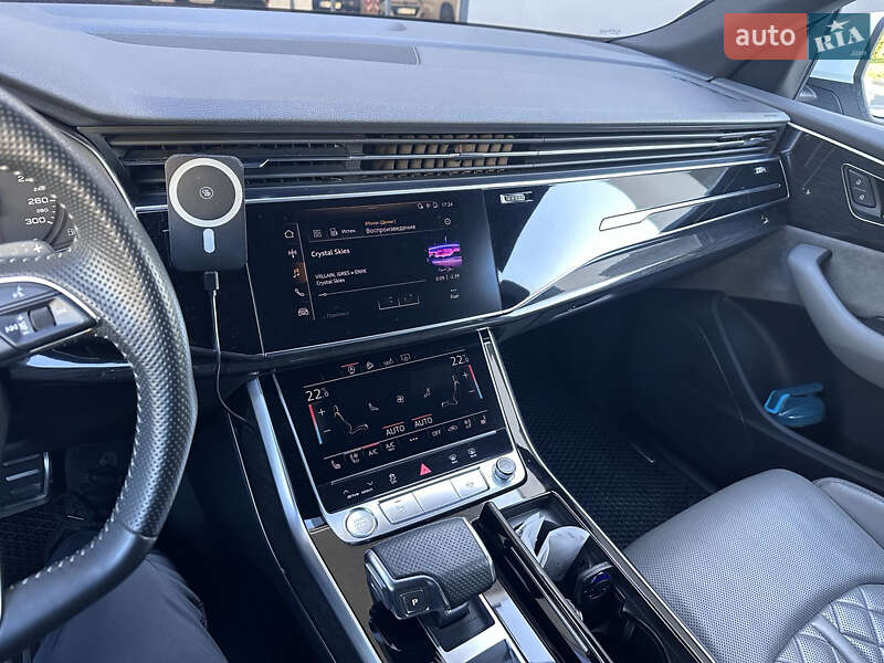 Позашляховик / Кросовер Audi Q8 2020 в Кам'янець-Подільському