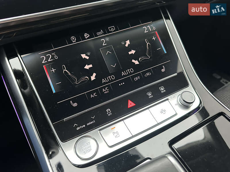 Внедорожник / Кроссовер Audi Q8 2019 в Киеве