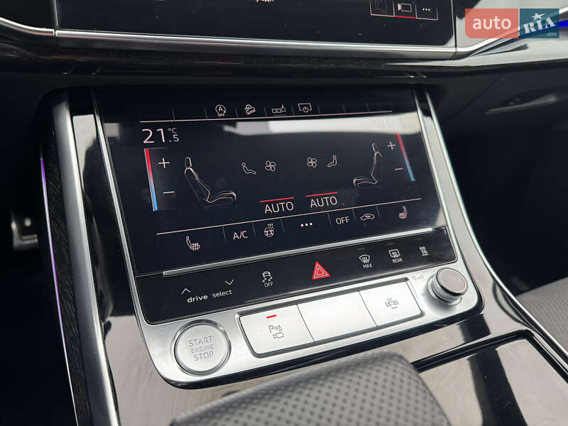 Внедорожник / Кроссовер Audi Q8 2018 в Киеве