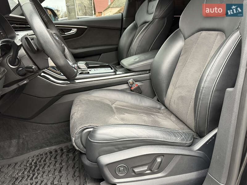 Позашляховик / Кросовер Audi Q8 2021 в Миколаєві фото 43 Позашляховик / Кросовер Audi Q8 2021 в Миколаєві