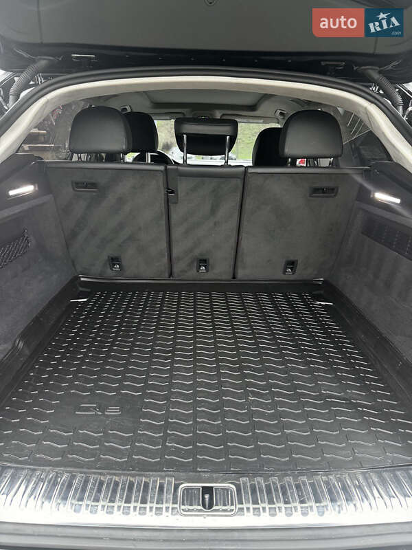 Позашляховик / Кросовер Audi Q8 2022 в Києві