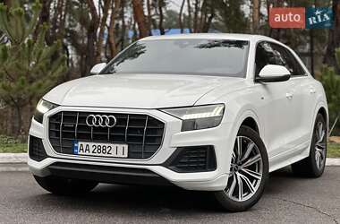 Позашляховик / Кросовер Audi Q8 2020 в Києві