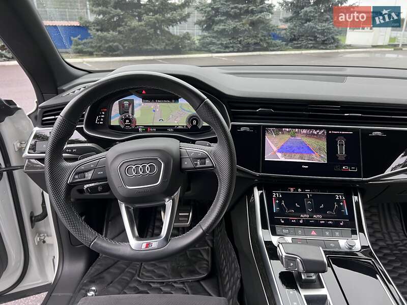 Внедорожник / Кроссовер Audi Q8 2020 в Киеве