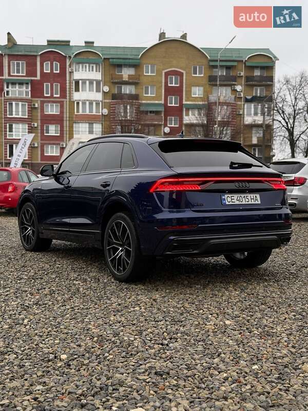 Внедорожник / Кроссовер Audi Q8 2023 в Черновцах
