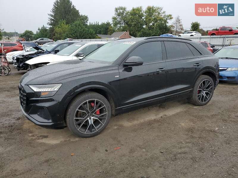 Audi Q8 2023