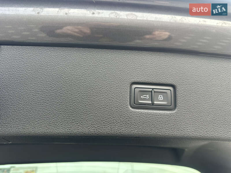 Внедорожник / Кроссовер Audi Q8 2019 в Полтаве фото 13 Внедорожник / Кроссовер Audi Q8 2019 в Полтаве