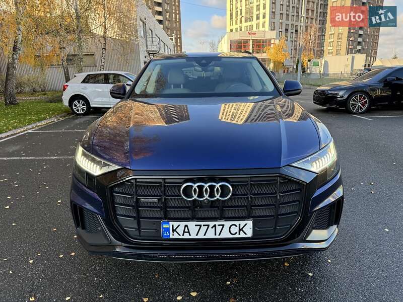 Audi Q8 2020