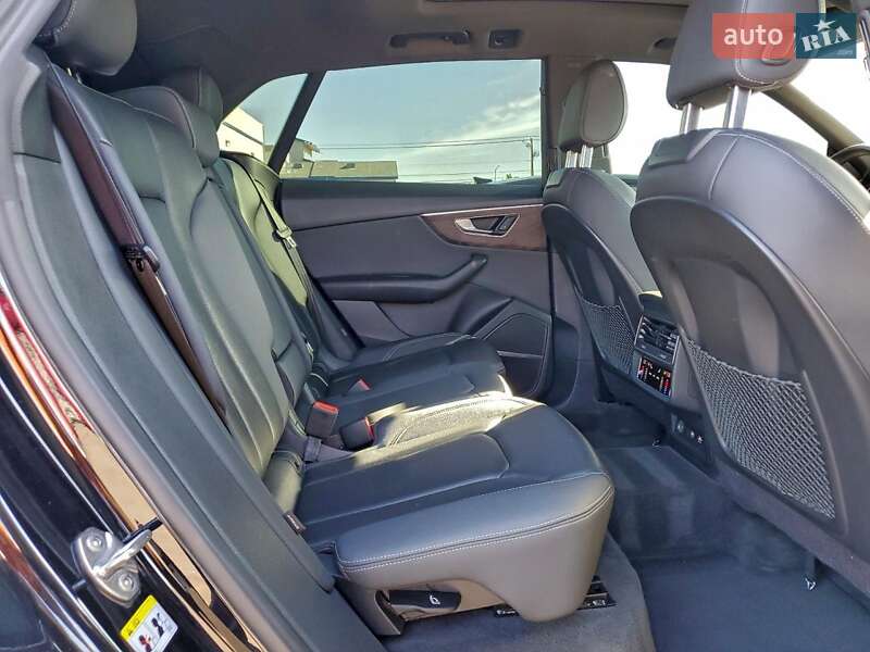 Внедорожник / Кроссовер Audi Q8 2019 в Киеве фото 10 Внедорожник / Кроссовер Audi Q8 2019 в Киеве