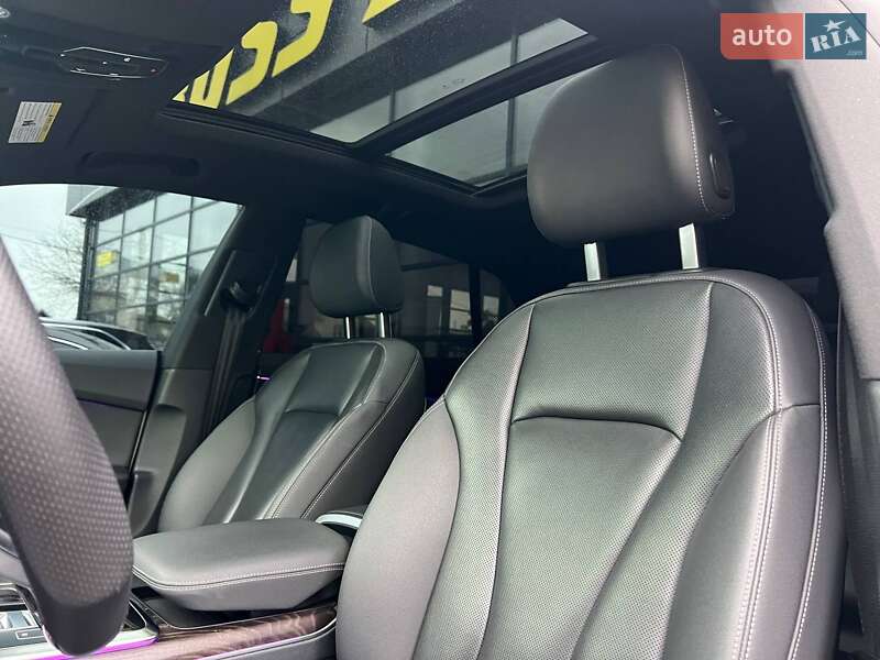 Внедорожник / Кроссовер Audi Q8 2018 в Ивано-Франковске