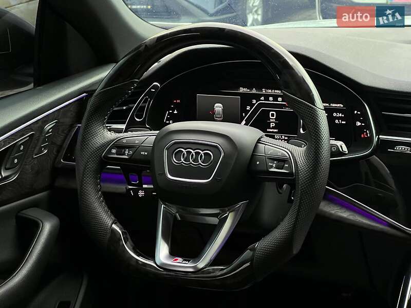 Внедорожник / Кроссовер Audi Q8 2018 в Ивано-Франковске