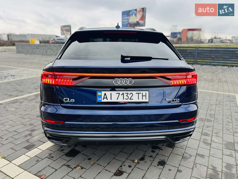 Внедорожник / Кроссовер Audi Q8 2020 в Мукачево