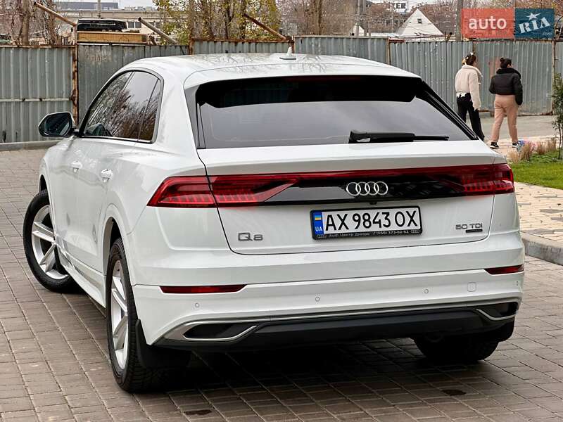 Внедорожник / Кроссовер Audi Q8 2021 в Одессе фото 28 Внедорожник / Кроссовер Audi Q8 2021 в Одессе
