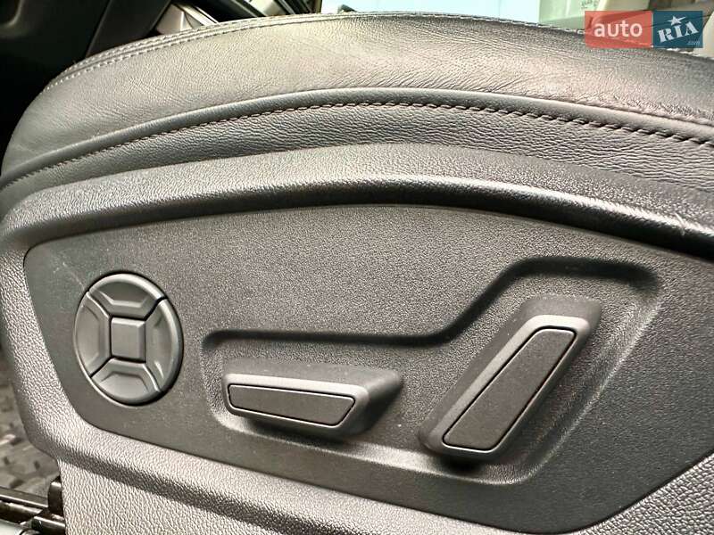 Внедорожник / Кроссовер Audi Q8 2021 в Одессе фото 39 Внедорожник / Кроссовер Audi Q8 2021 в Одессе