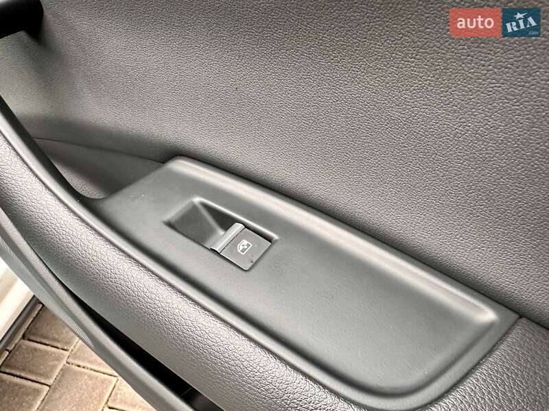 Внедорожник / Кроссовер Audi Q8 2021 в Одессе фото 58 Внедорожник / Кроссовер Audi Q8 2021 в Одессе