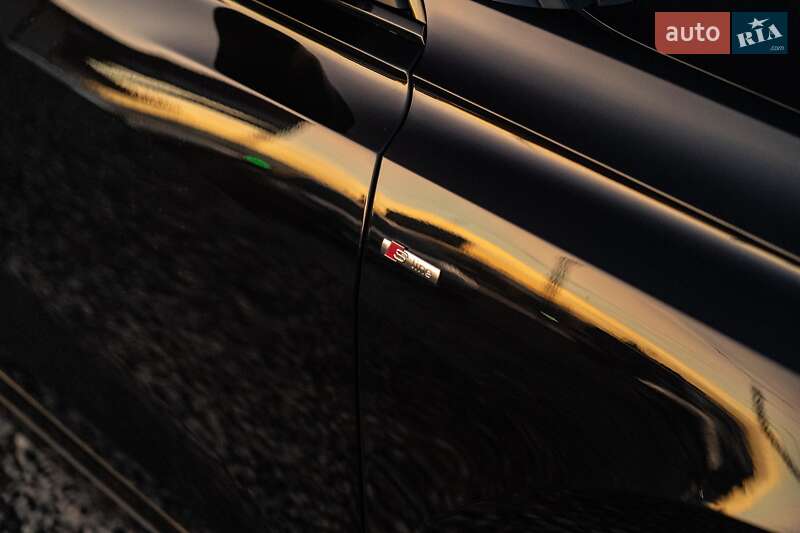 Позашляховик / Кросовер Audi Q8 2019 в Чернівцях