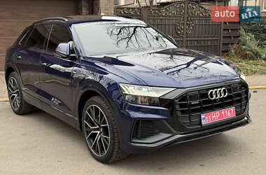 Позашляховик / Кросовер Audi Q8 2019 в Києві