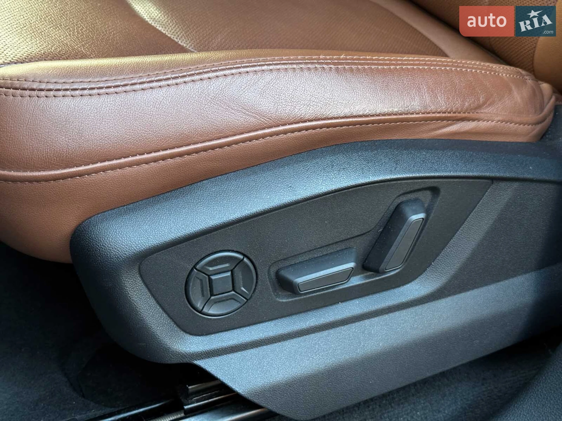 2020 Audi Q8 - мініатюра 26