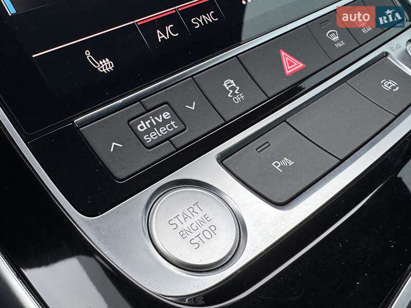 Внедорожник / Кроссовер Audi Q8 2019 в Тернополе