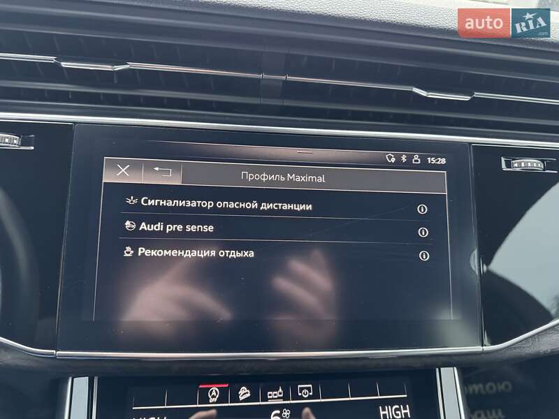 Внедорожник / Кроссовер Audi Q8 2019 в Тернополе