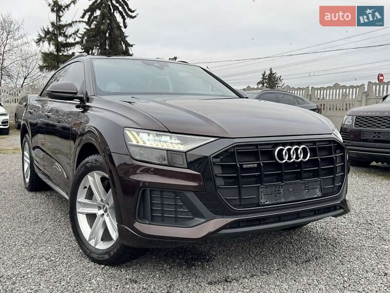 Внедорожник / Кроссовер Audi Q8 2019 в Тернополе