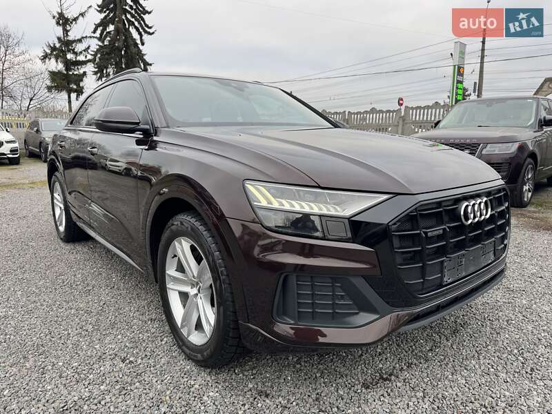 Внедорожник / Кроссовер Audi Q8 2019 в Тернополе
