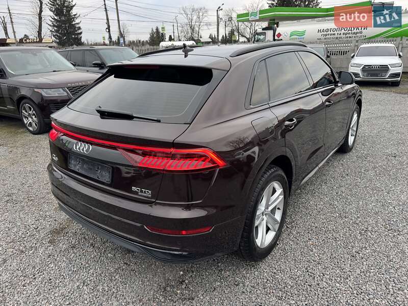 Внедорожник / Кроссовер Audi Q8 2019 в Тернополе