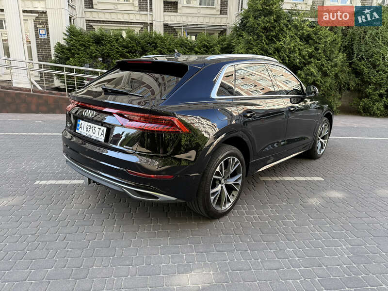 Внедорожник / Кроссовер Audi Q8 2018 в Киеве