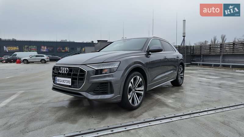 Audi Q8 2020