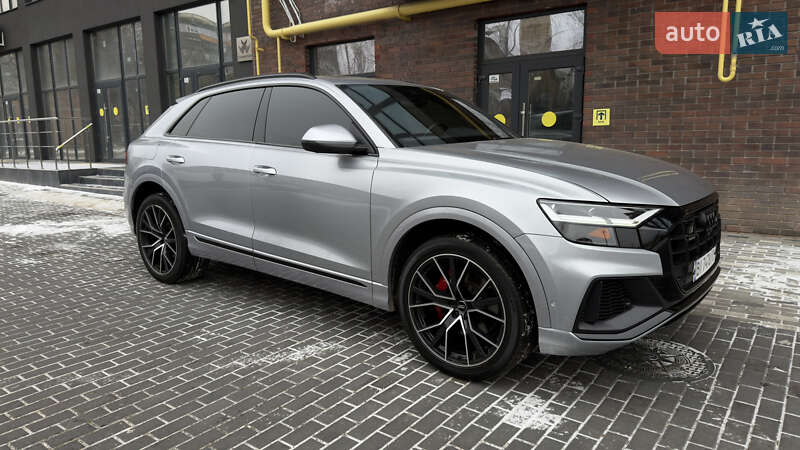 Audi Q8 2020