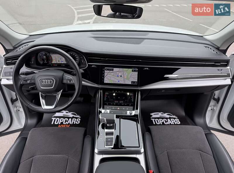 Позашляховик / Кросовер Audi Q8 2023 в Києві